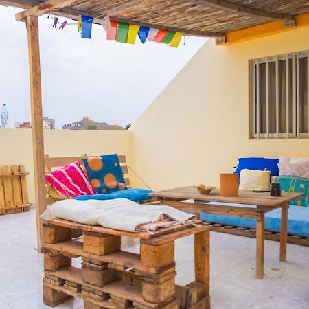 Simabo'S Backpackers' Hostel Mindelo Buitenkant foto