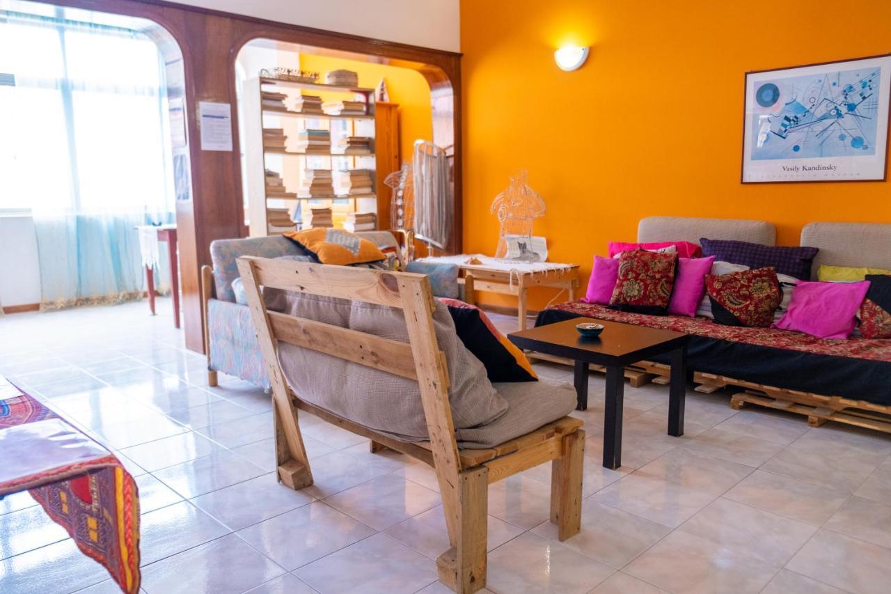 Simabo'S Backpackers' Hostel Mindelo Buitenkant foto